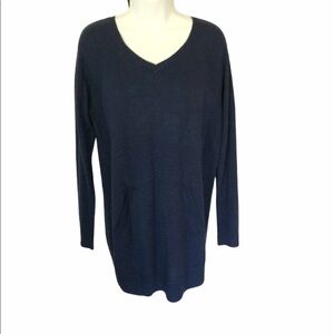 NWT Premise dark blue cashmere blend v-neck sweater size small